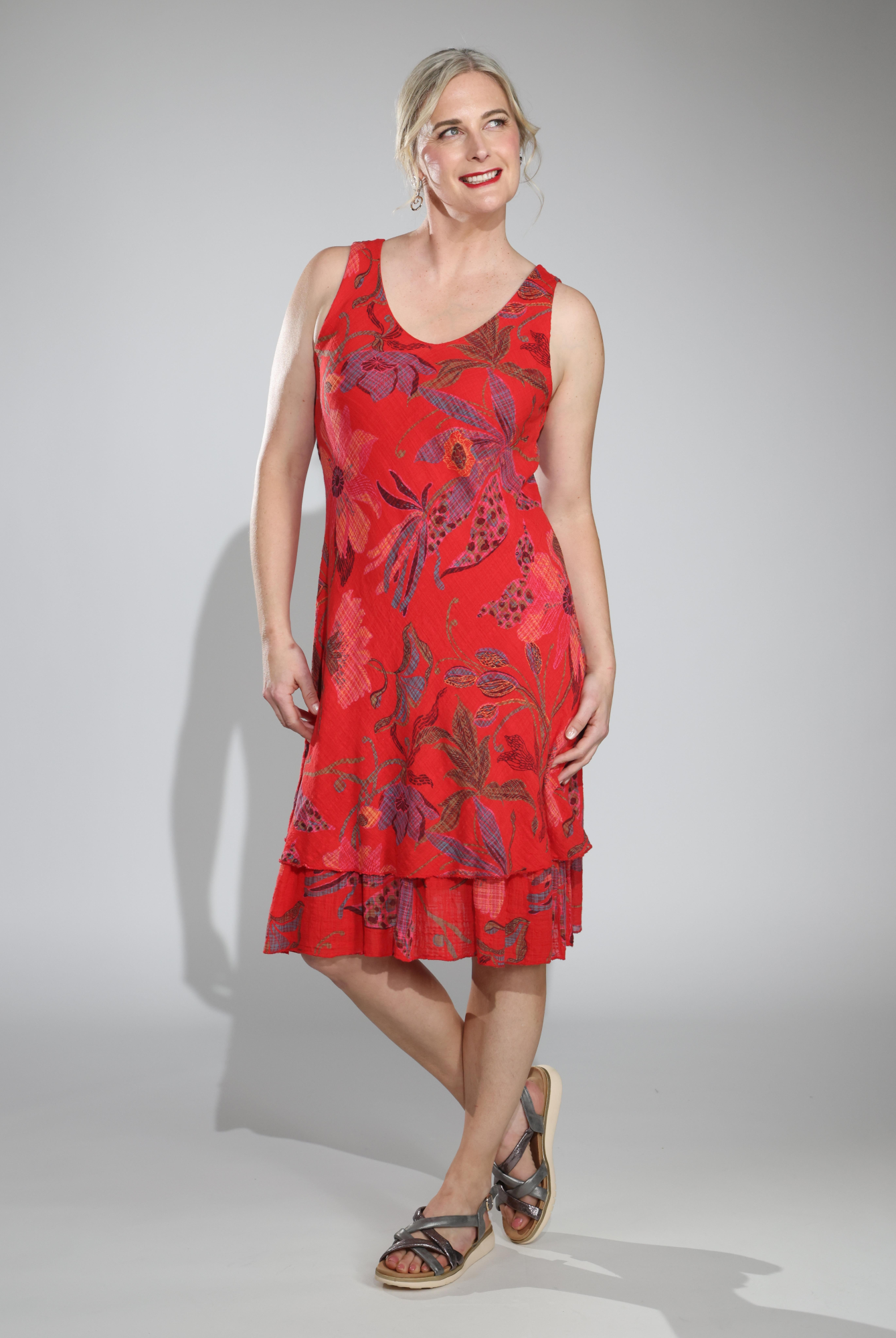 0302C1|RED FLORA