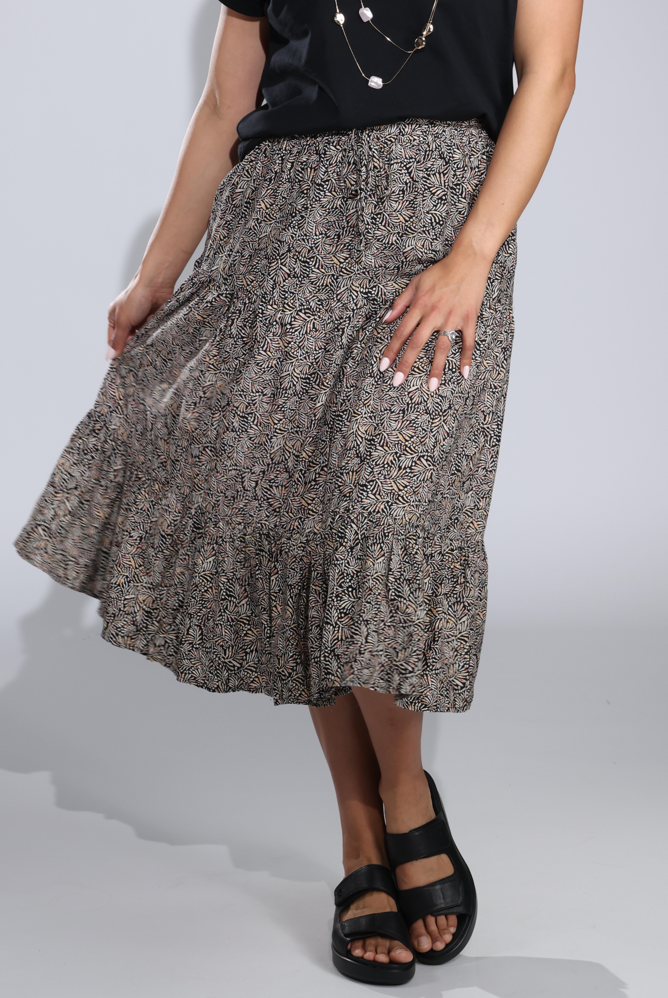 3367C1|BLACK TAUPE SPRIG
