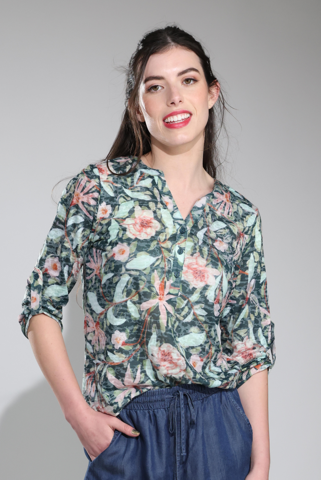 6061C1|OLIVE ROSE GARDEN