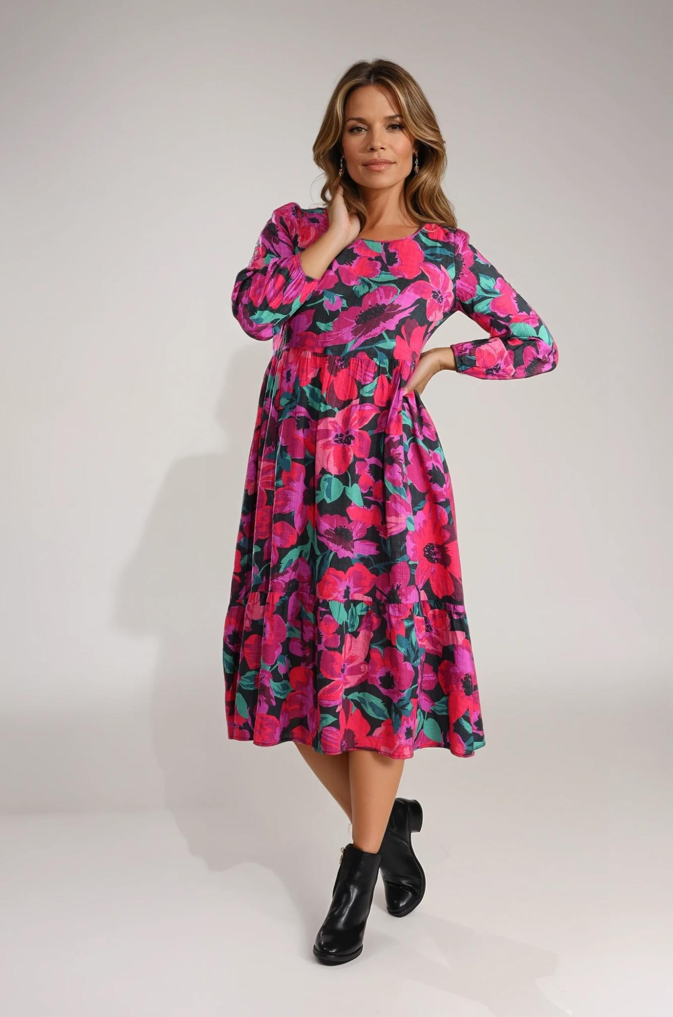 6535B1|RED MAGENTA FLOWER