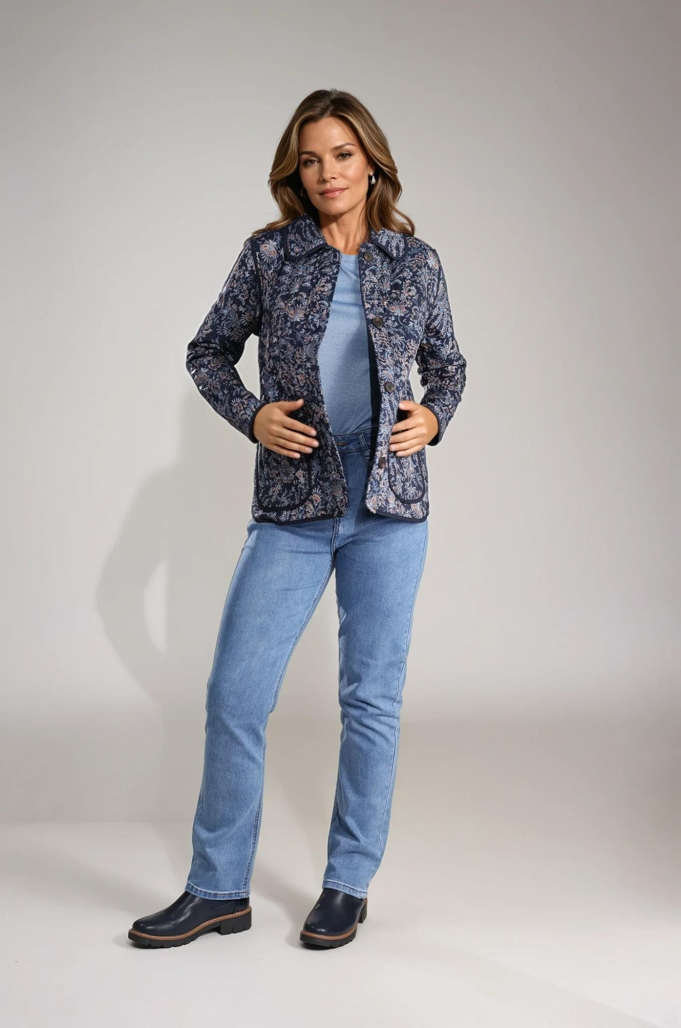 6442B1|NAVY TAUPE PAISLEY