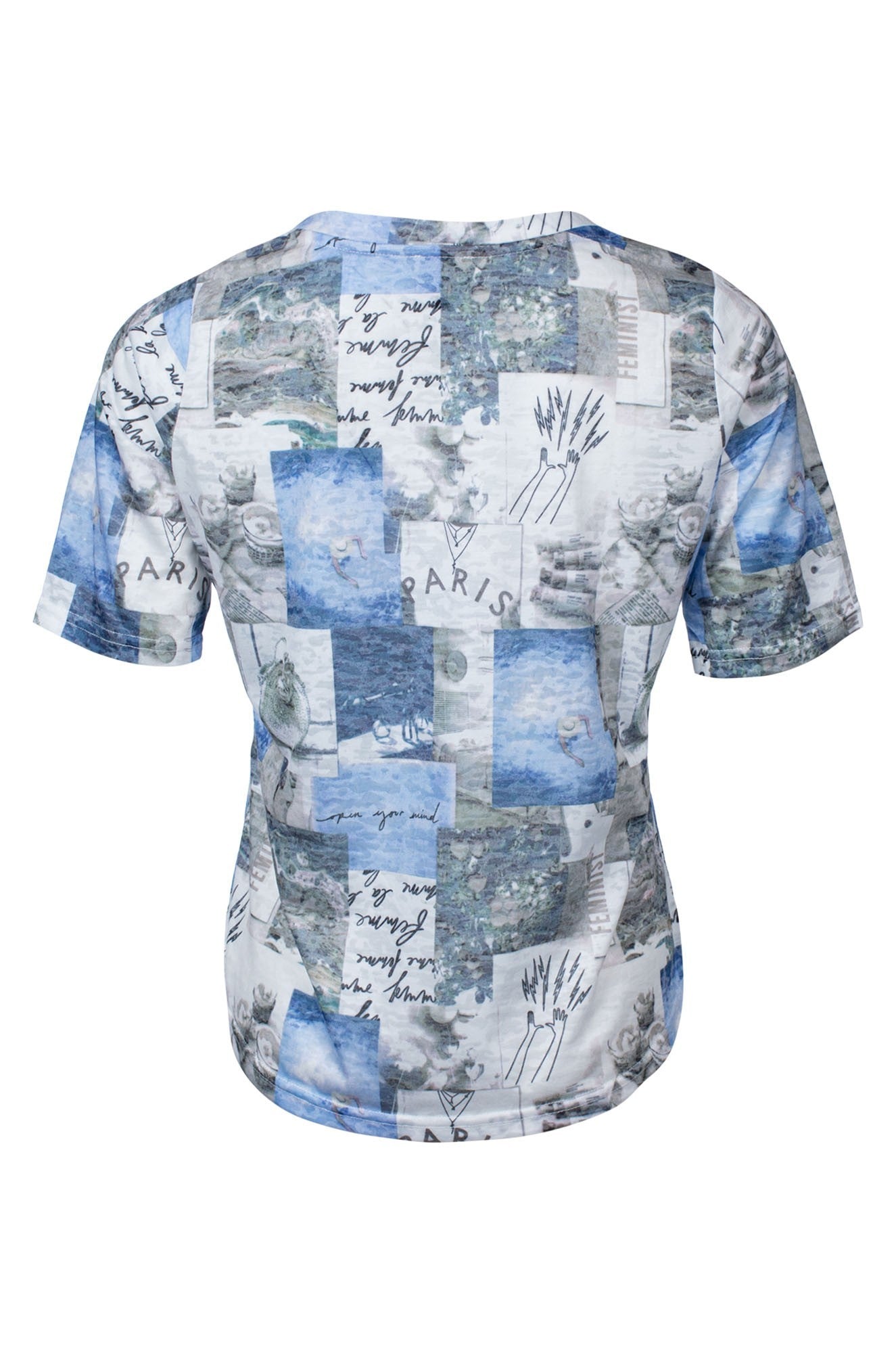 6053C1|BLUE COASTAL TOWN