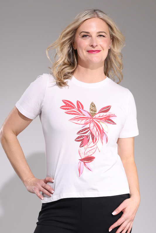 3417C1|RED PINK LEAF ON WHITE