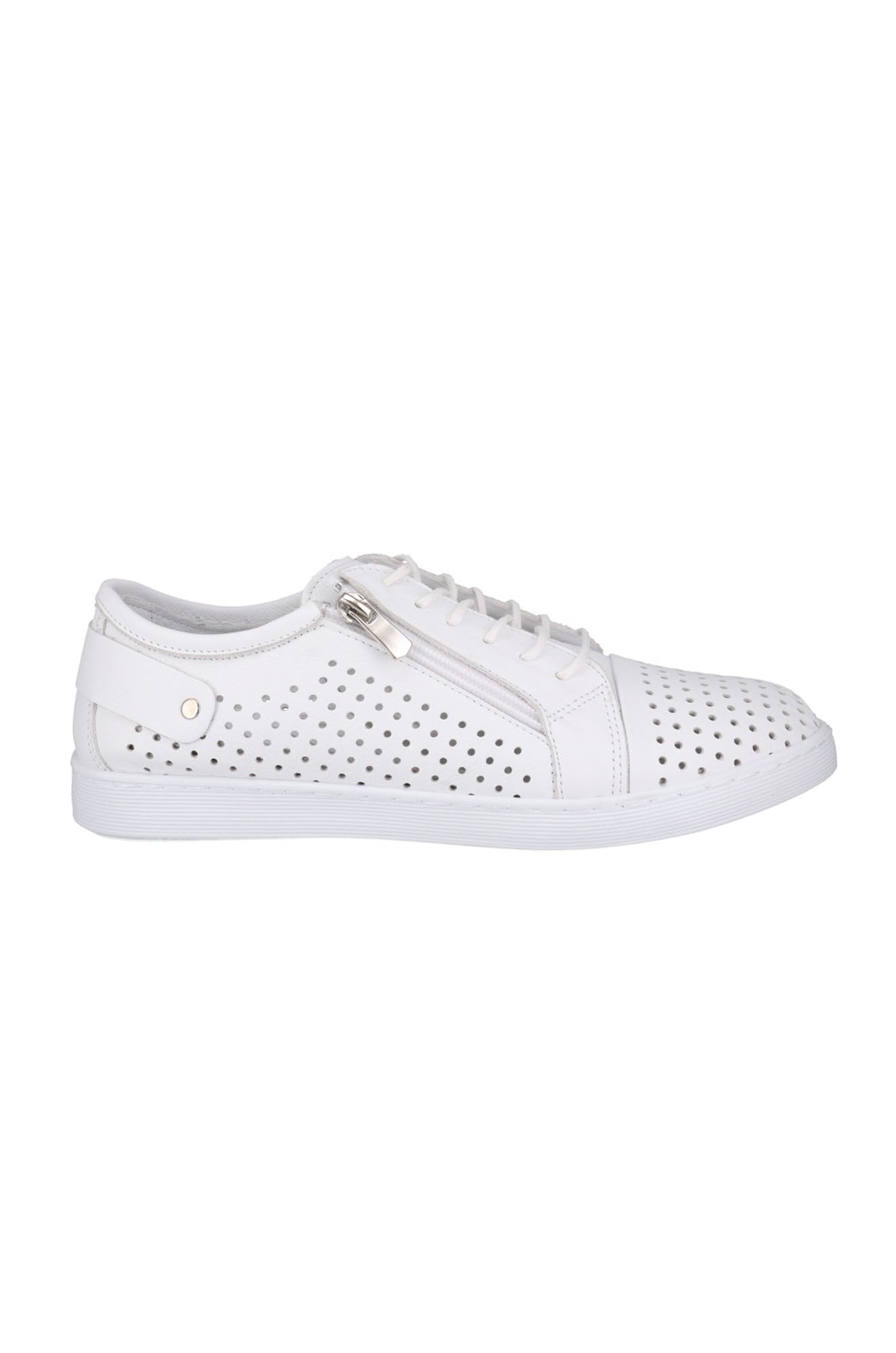 EG17 C1|WHITE