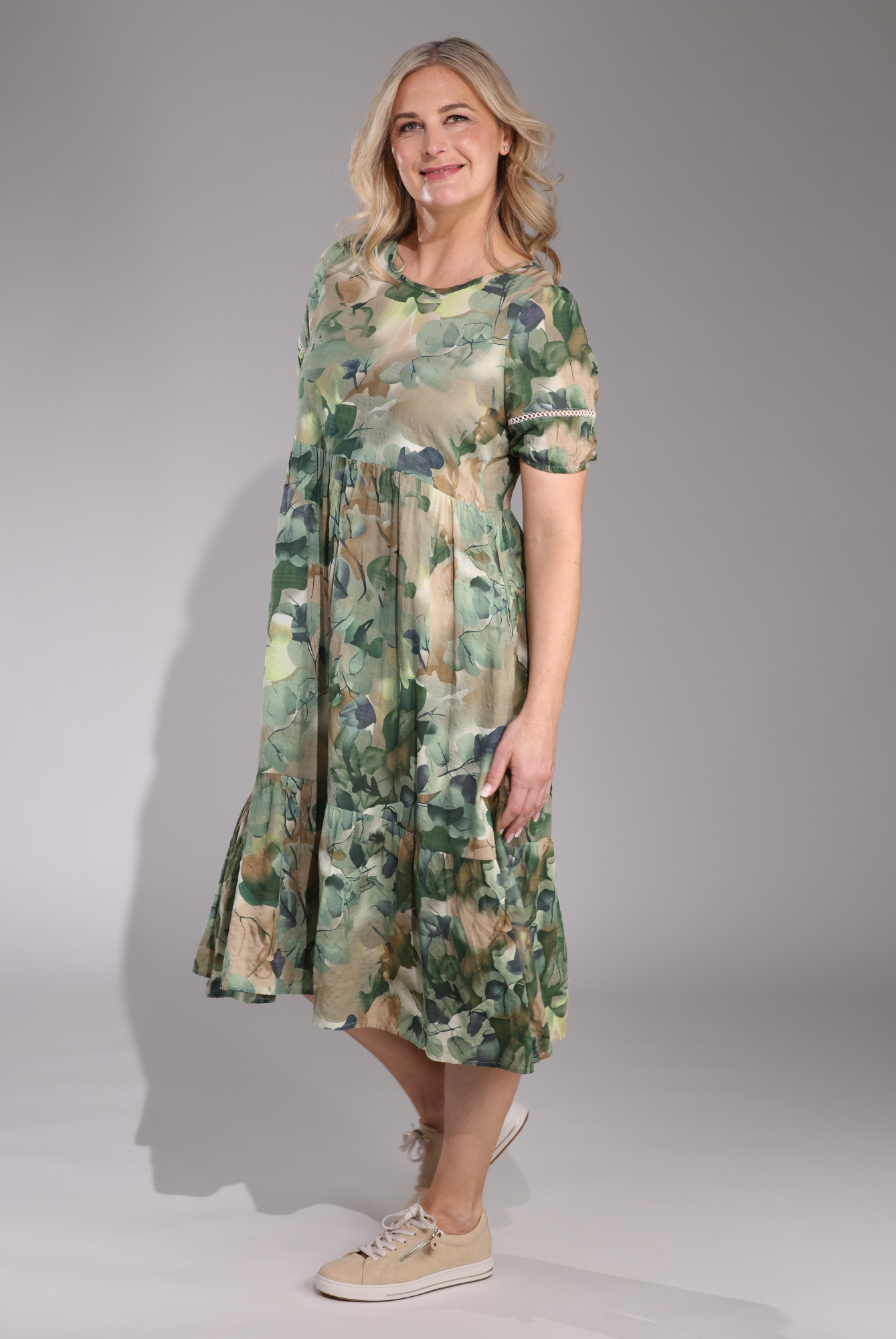 6532C1|GREEN SILVER GARDEN