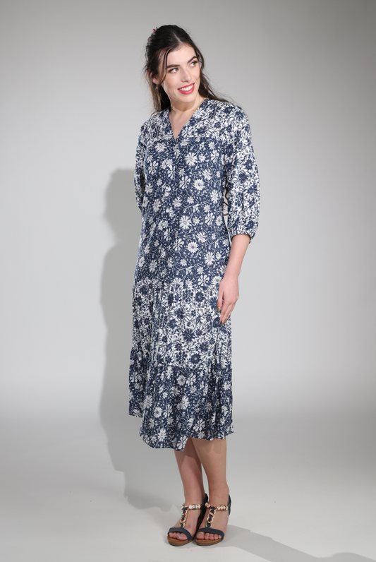 6541C1|INDIGO VINES