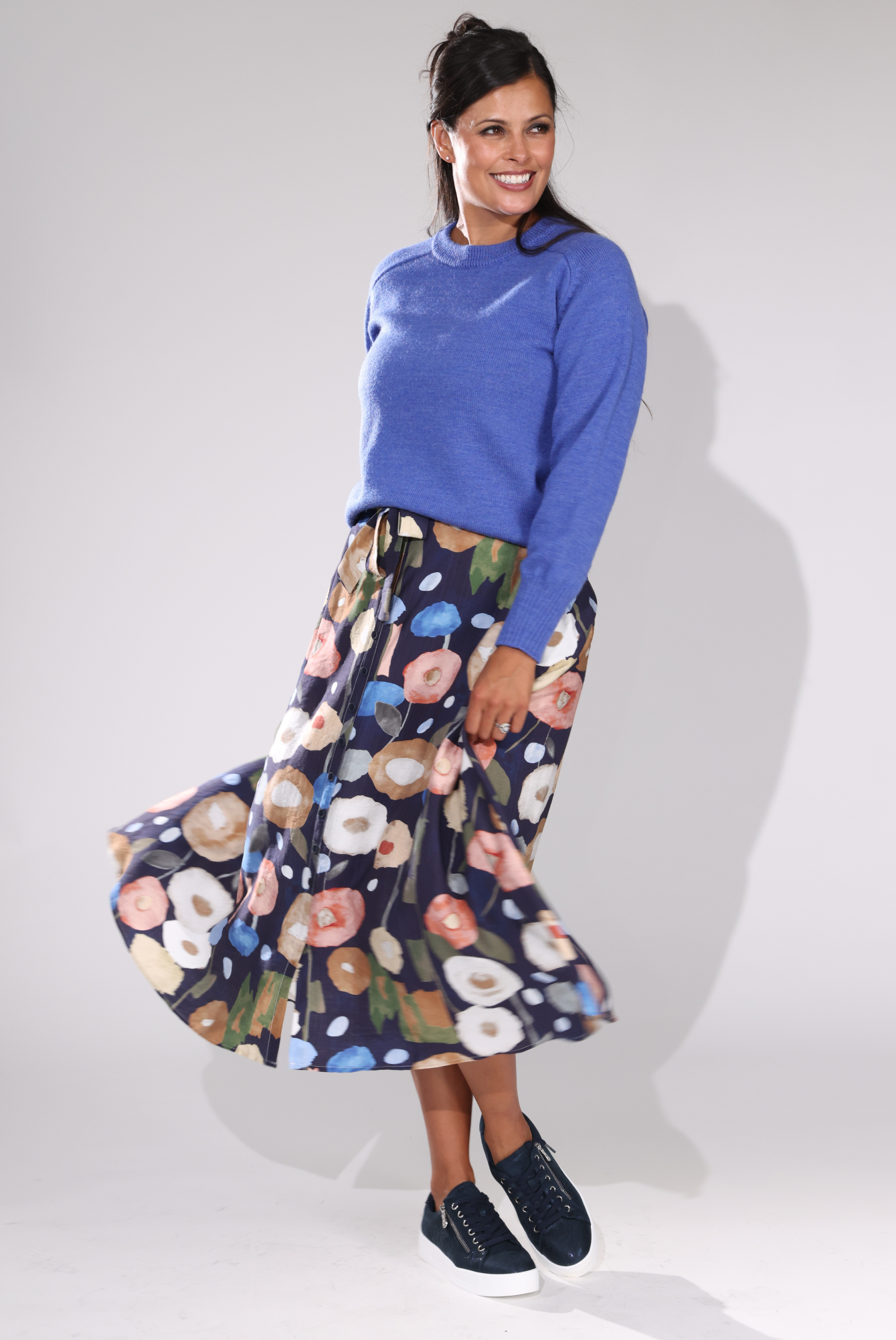 7668D1|NAVY MULTI POPPY