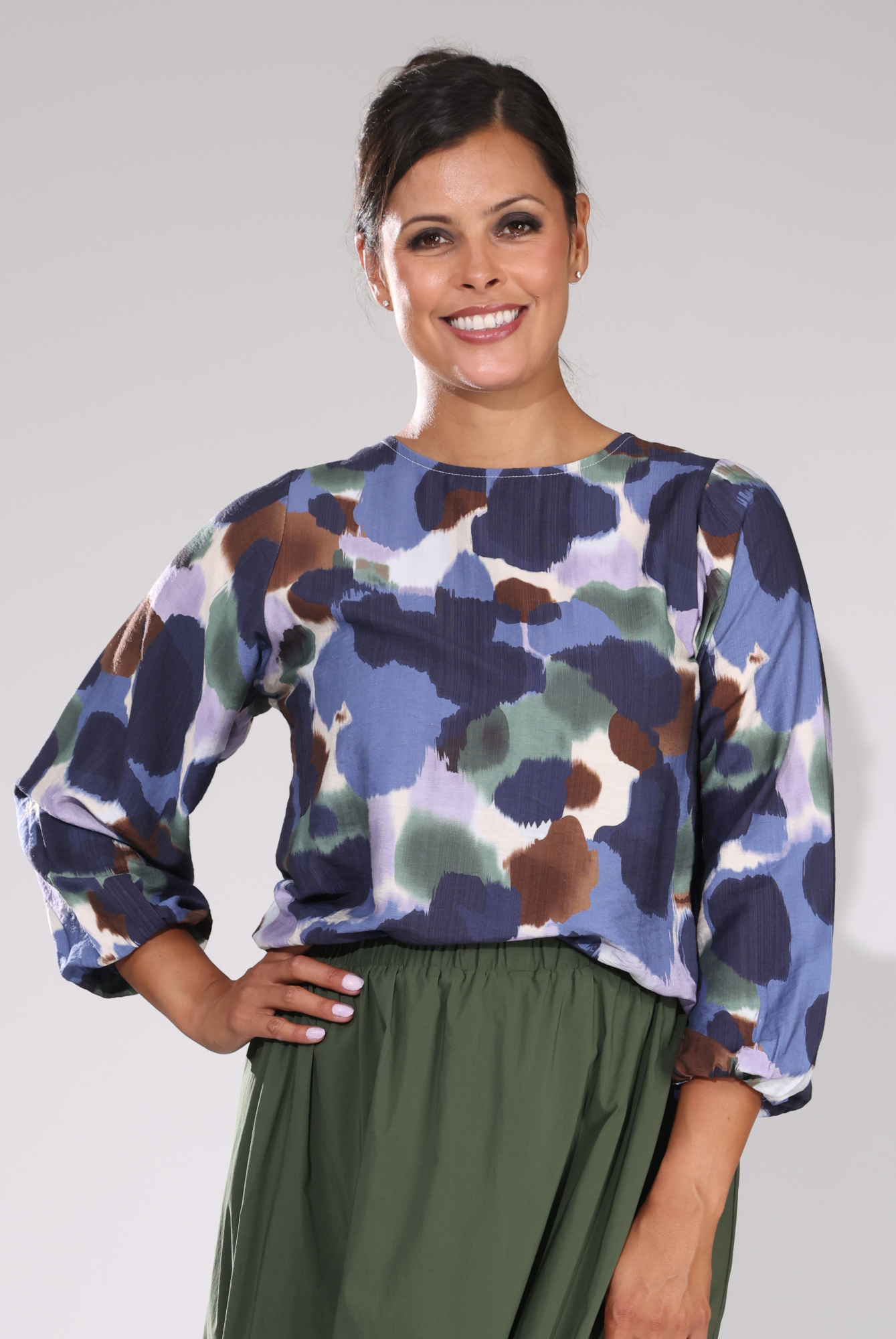 7661D1|NAVY ABST SPOT