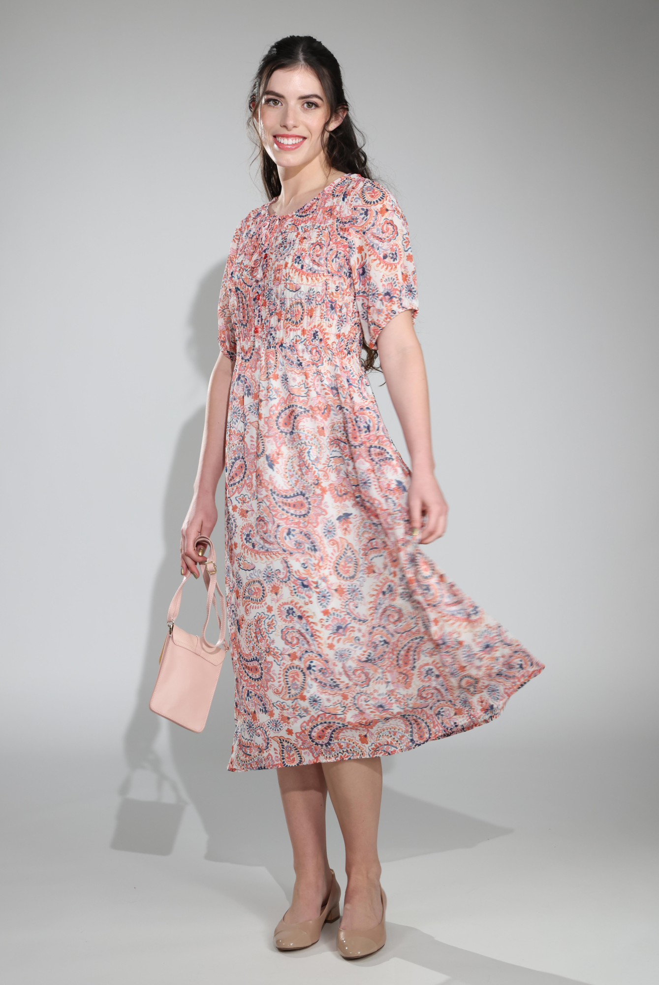 8563C1|SOFT CORAL PAISLEY