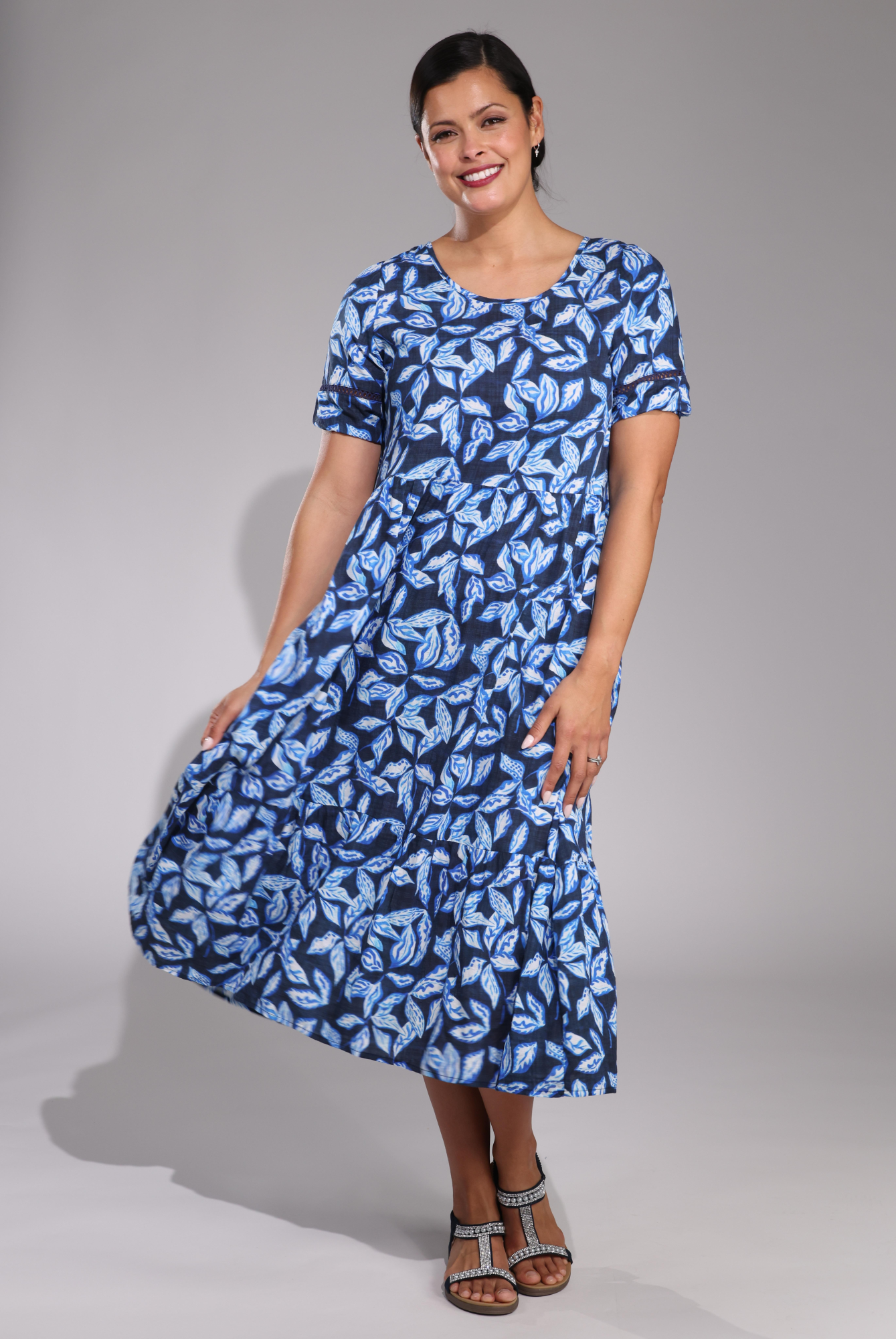 6532C1|NAVY LEAVES