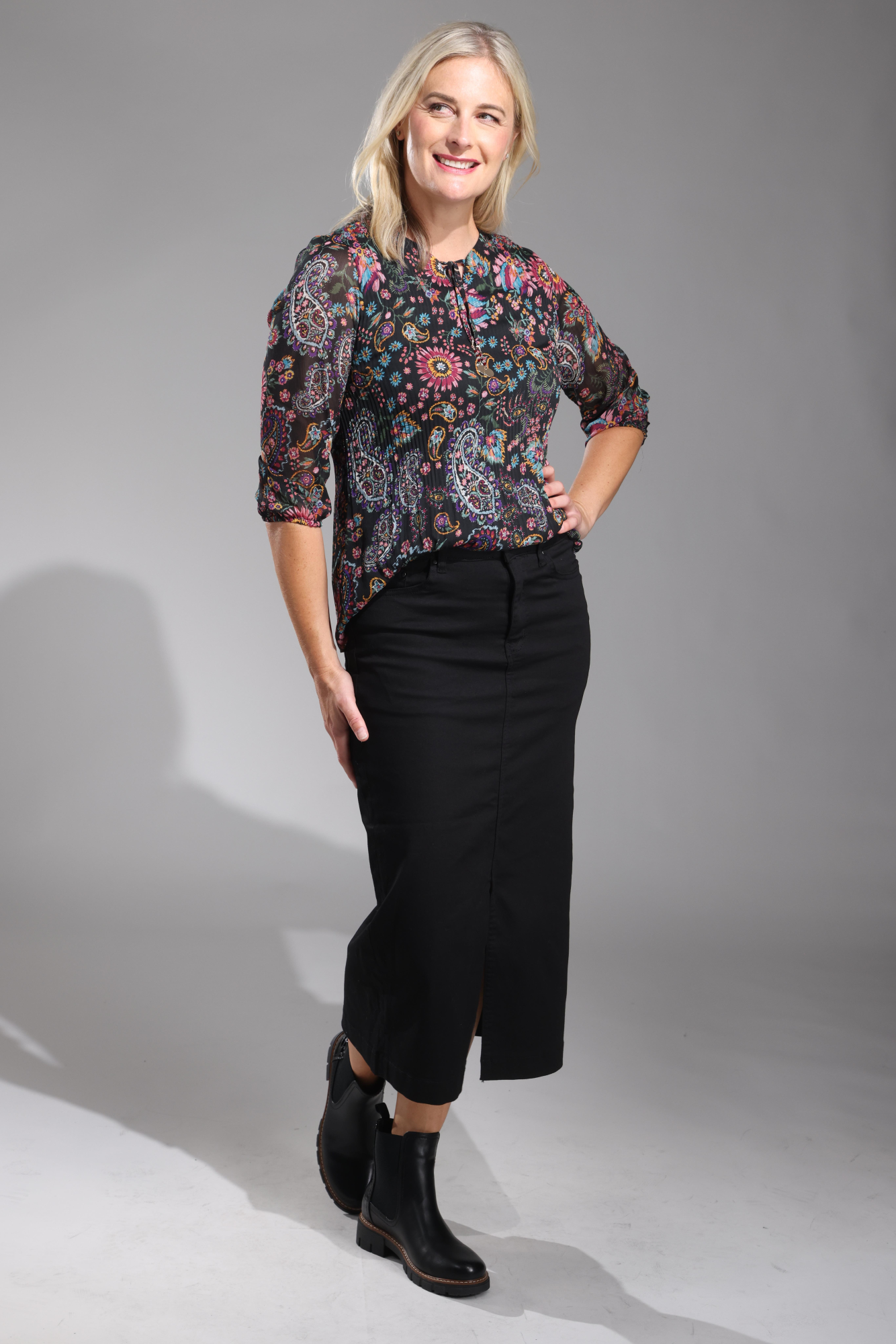 A-line Coloured Denim Skirt | Black | 6904ZZ – Ballentynes Fashion Central