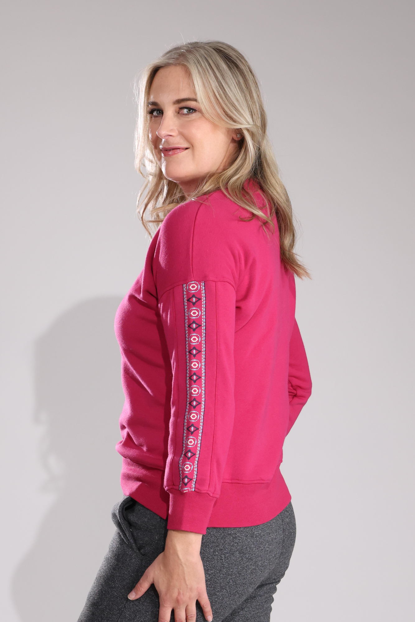 2256B1|RASPBERRY