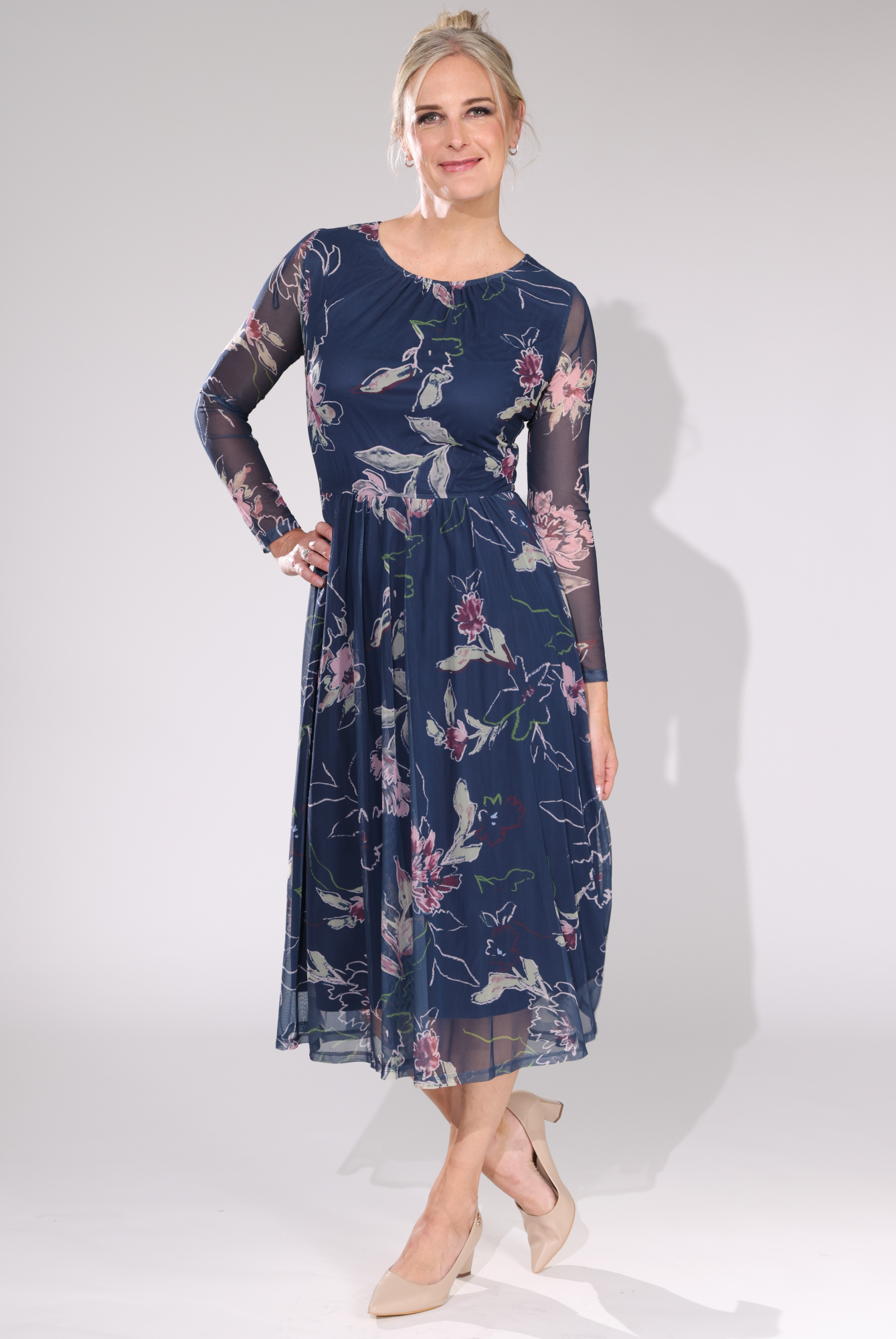 4513D1|FLORAL ROSE SKETCH