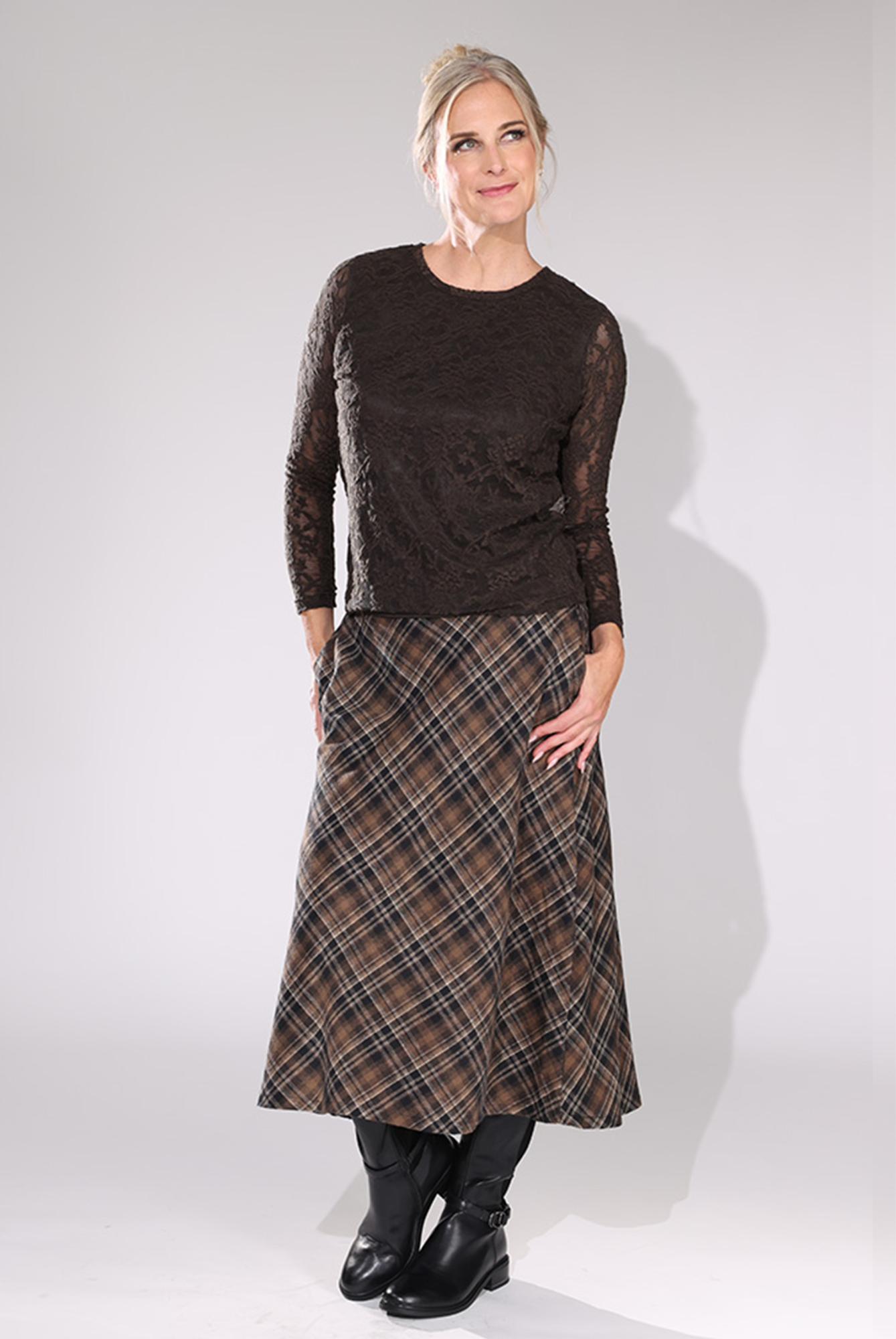 6353D1|CHOCOLATE BLACK CHECKS