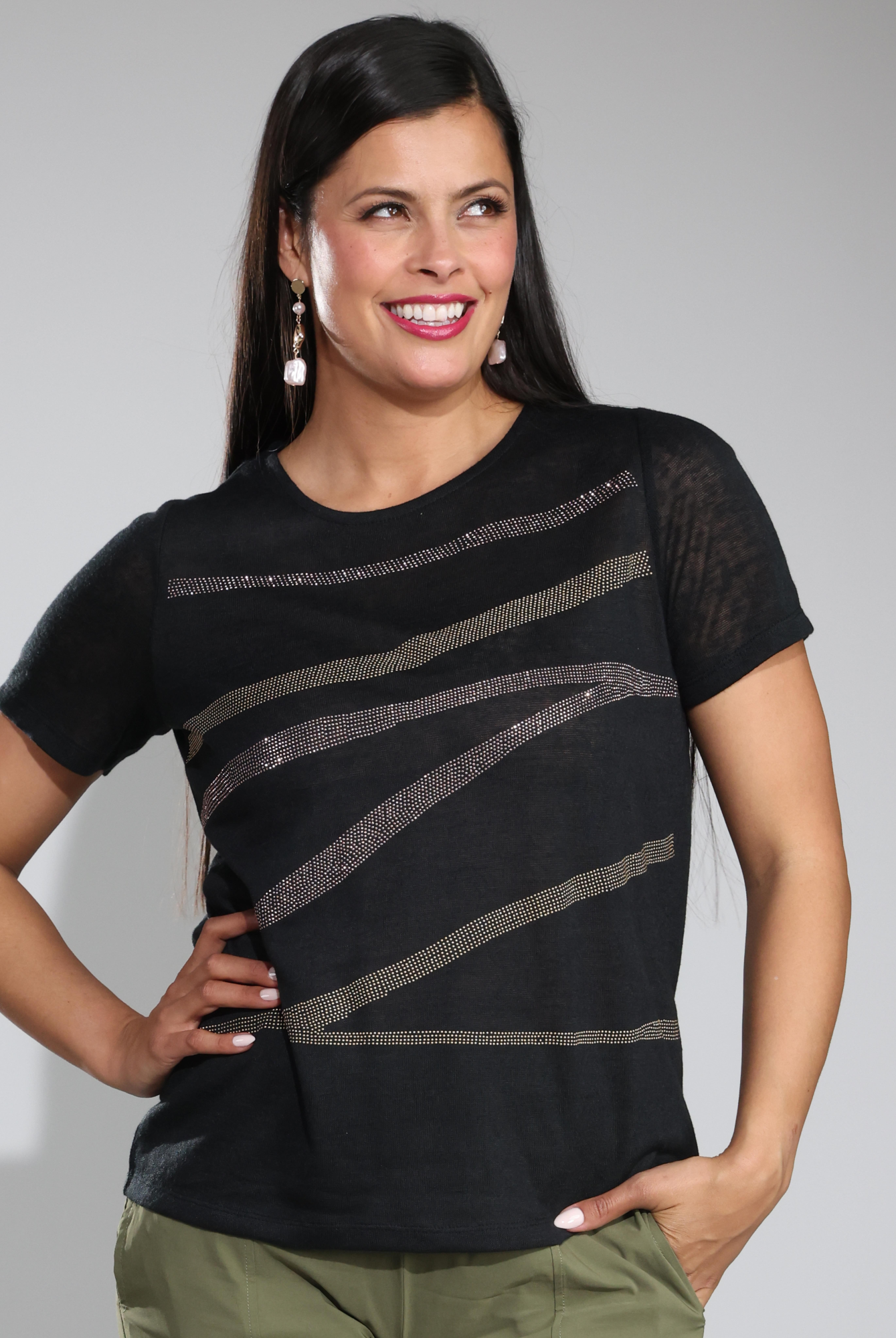 4401C1|BLACK GOLDEN LINES